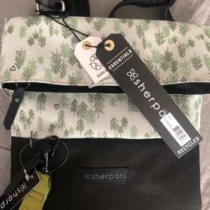 Sherpani Pica Cross Body Bag